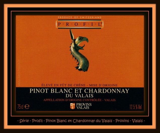 Série - Profile - Pinot Blanc et Chardonnay du Valais - Provins - Valais - La figurine représente une tête de Griffon d' Olympe ( VI ème siècle av. J.C. )